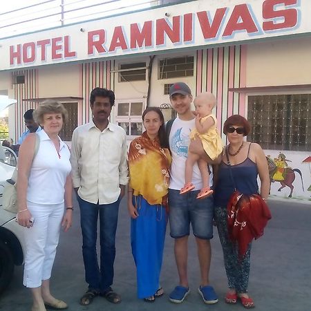 Hotel Ramnivas Udaipur Exteriör bild