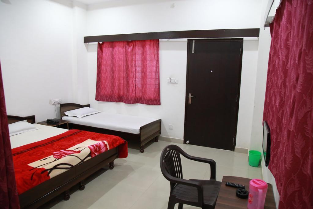 Hotel Ramnivas Udaipur Exteriör bild