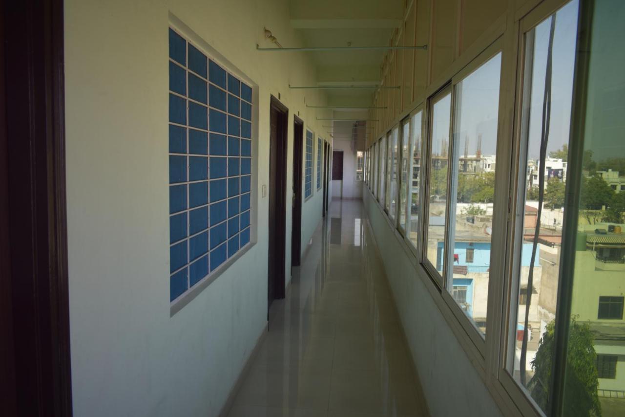 Hotel Ramnivas Udaipur Exteriör bild